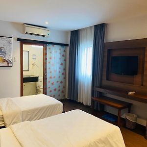Premier Twin Room