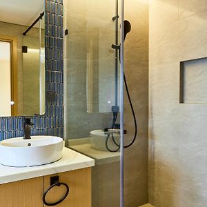 Premier Double Window